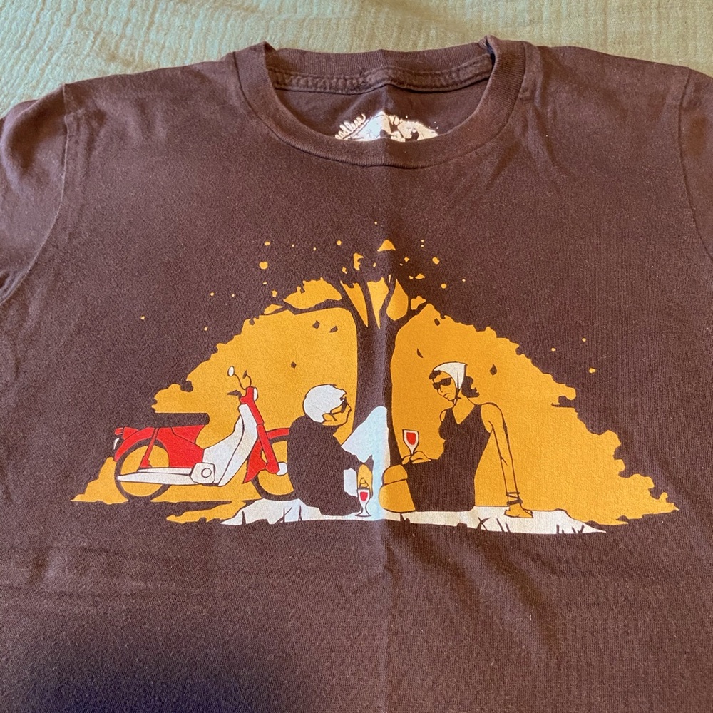 Threadless Brown Tee with Picnic Graphic